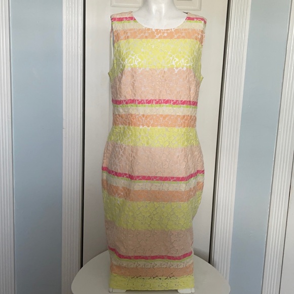 Ann Taylor Dresses & Skirts - Ann Taylor elegant dress